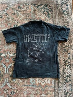 Led Zeppelin Black Graphic Band Tee